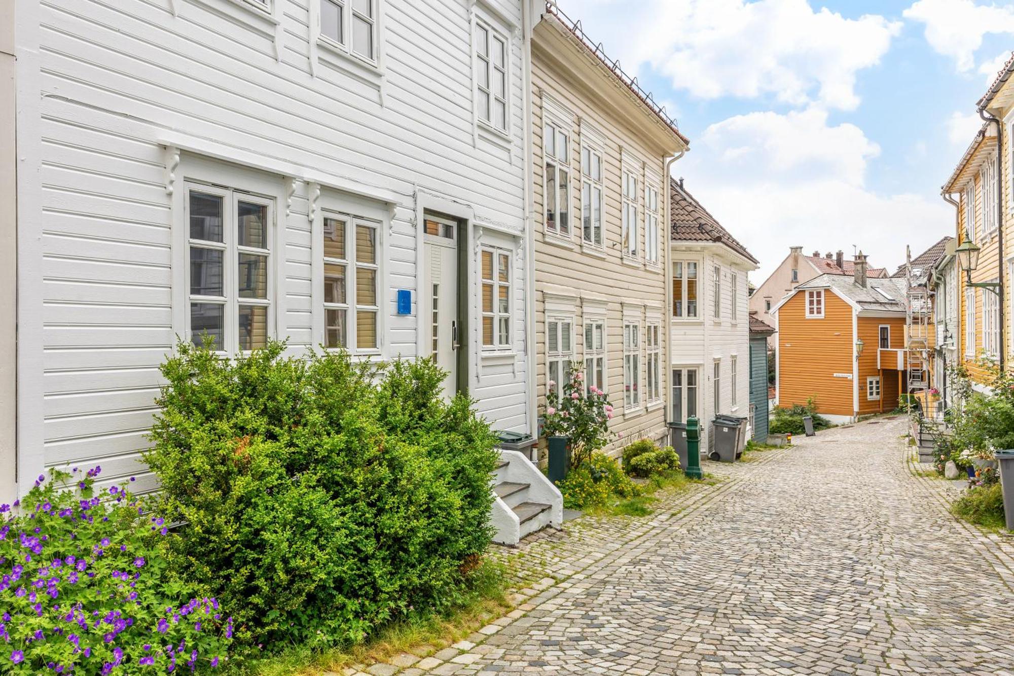 Appartamento View To Bryggen - Renovated Dec 24 - Historic Cobblestone Street Bergen Esterno foto