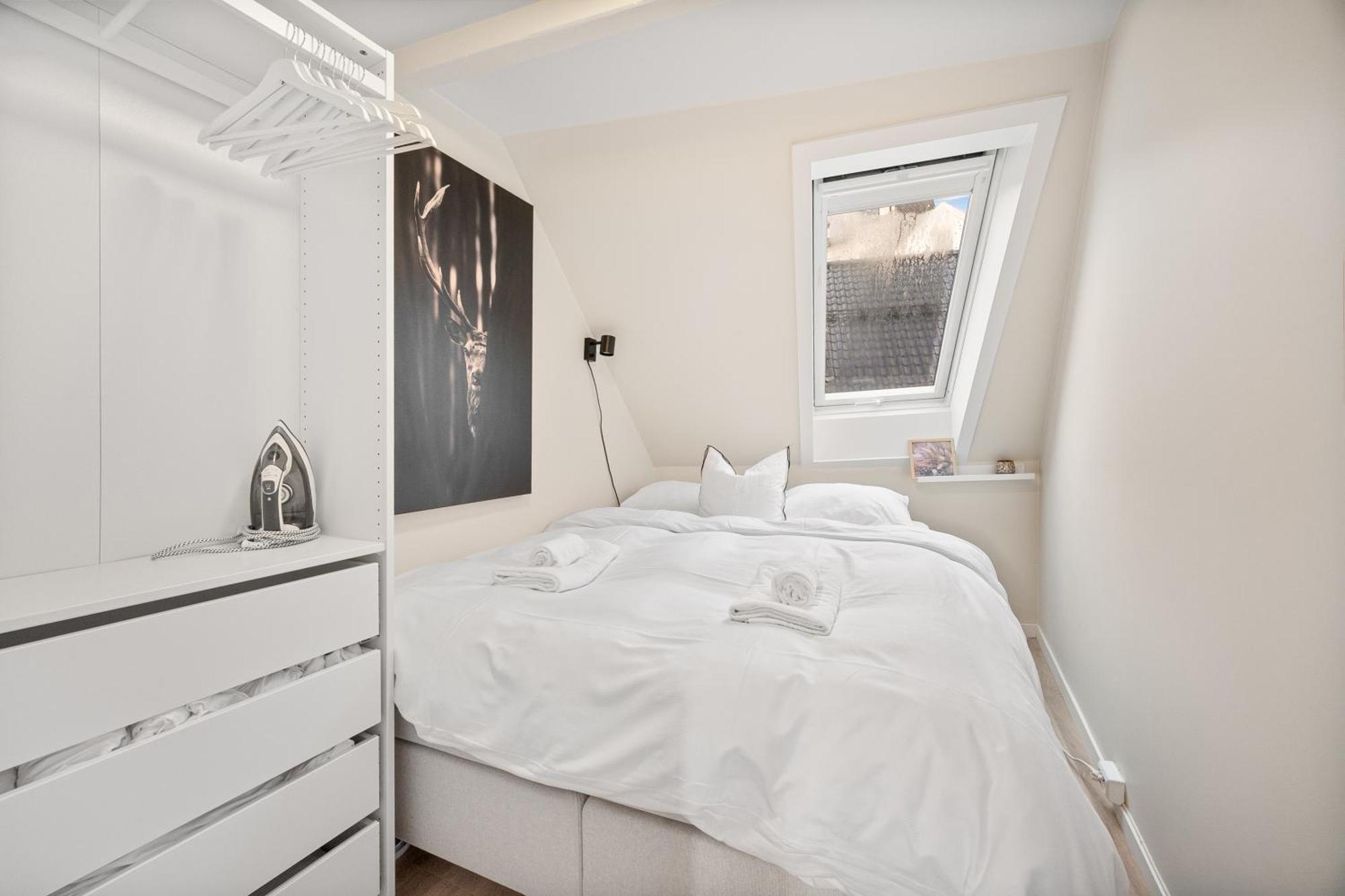 Appartamento View To Bryggen - Renovated Dec 24 - Historic Cobblestone Street Bergen Esterno foto